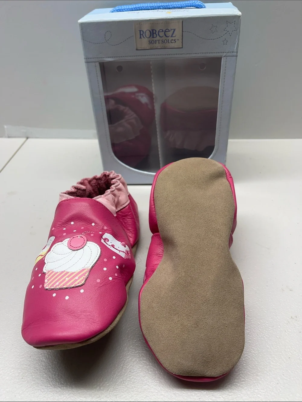 Robeez Soft Soles Leather Shoes Petite Cakes Fuchsia Cupcake NEW Box 5-6 Years